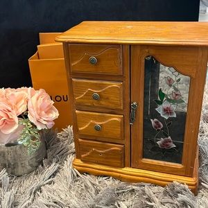 Vintage Jewelry Box